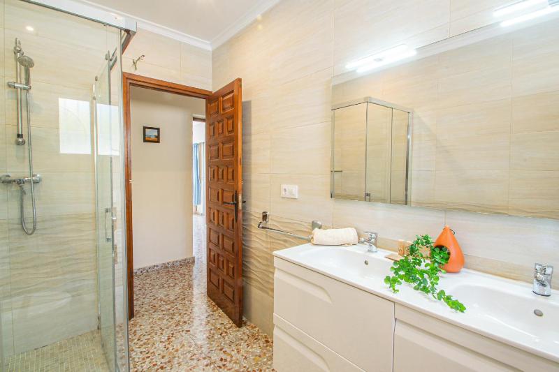 Villa Catrina - Plusholidays - image 3