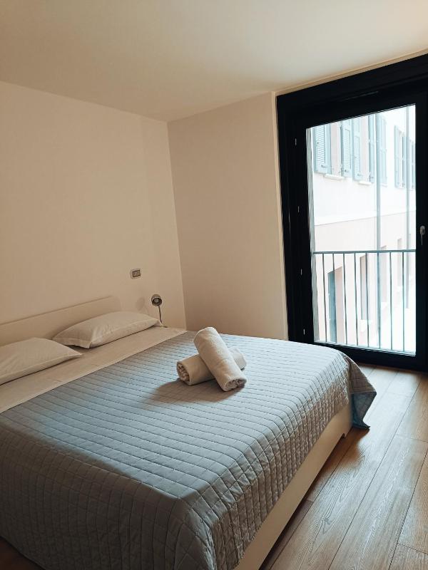 Two-Bedroom Apartment image 4