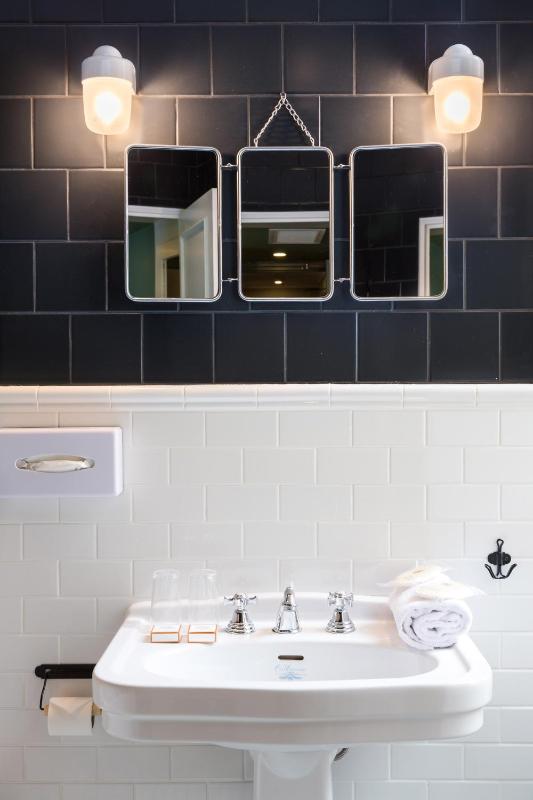 Economy Single Room (9m2) image 1