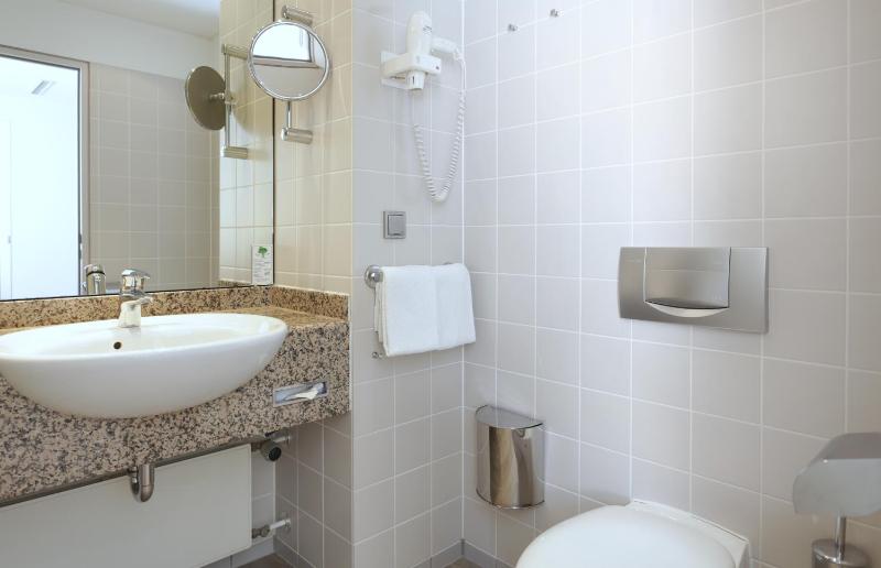 Deluxe Single Room image 1