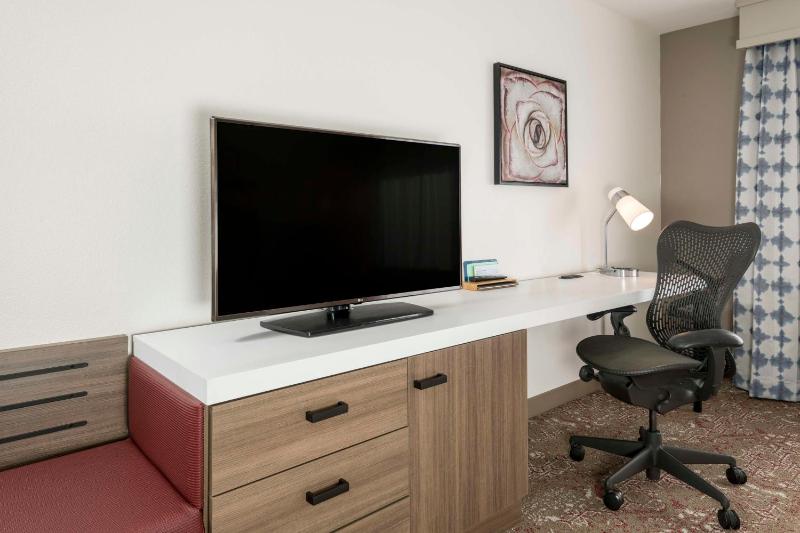 Hilton Garden Inn Scottsdale North/Perimeter Center - image 6
