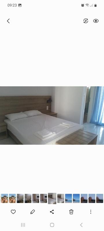 Twin Room image 1