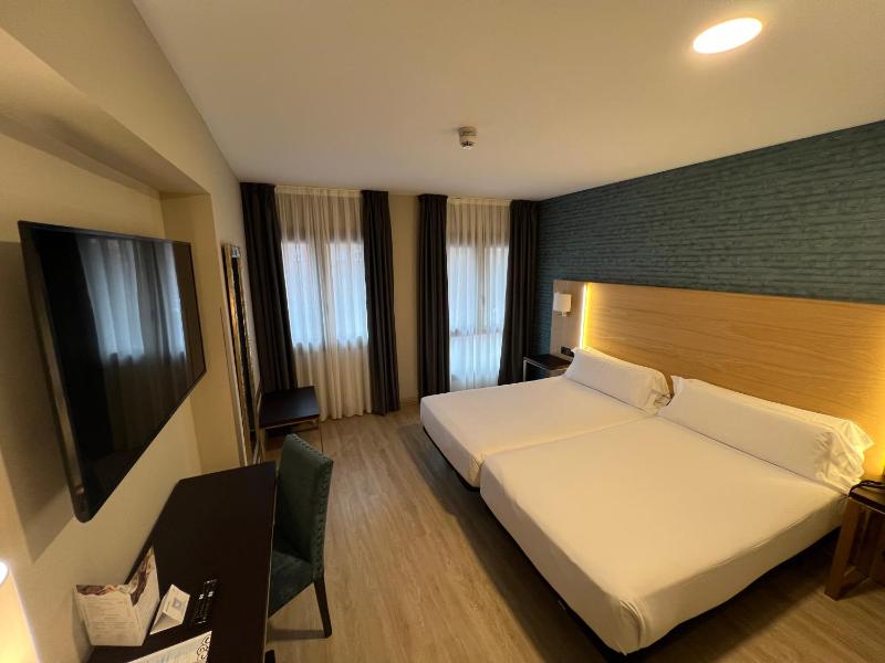 Hotel Zentral Ramiro I Oviedo - image 30