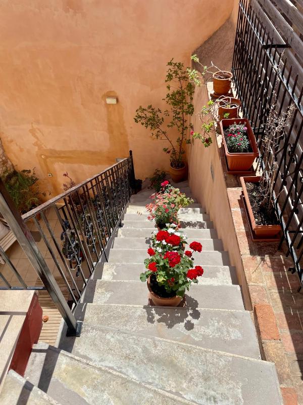 Apartment with Balcony Single Use  image 3