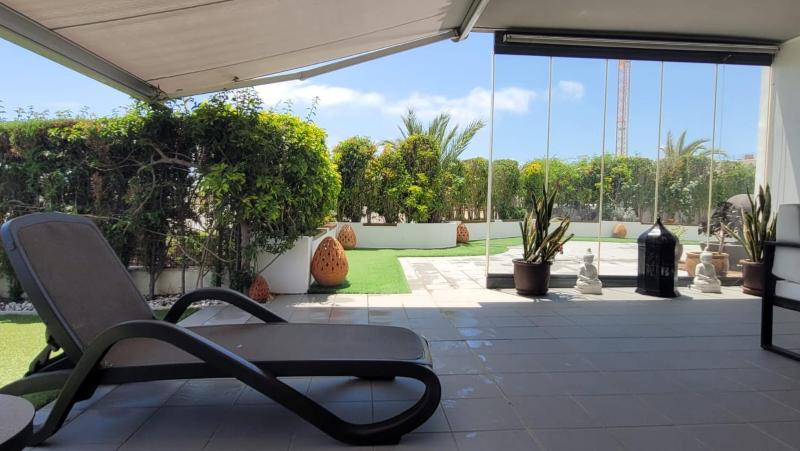 Apartment with Sea View image 2