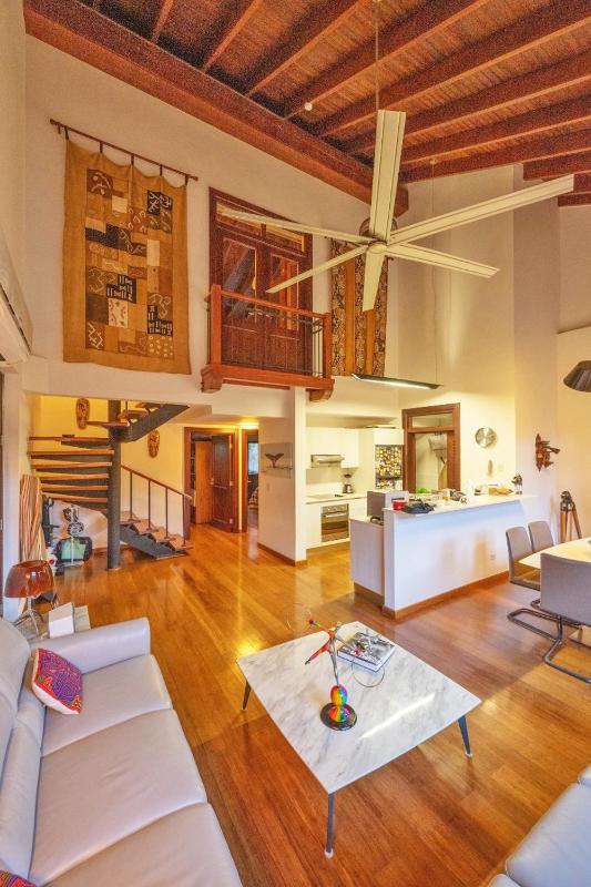 Casco Viejo Loft de 150 m2 492 feet - image 1