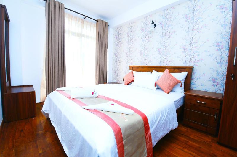 Nelma's Cosy - image 43