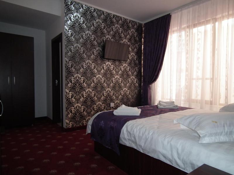 Vila Queen Mary - image 9