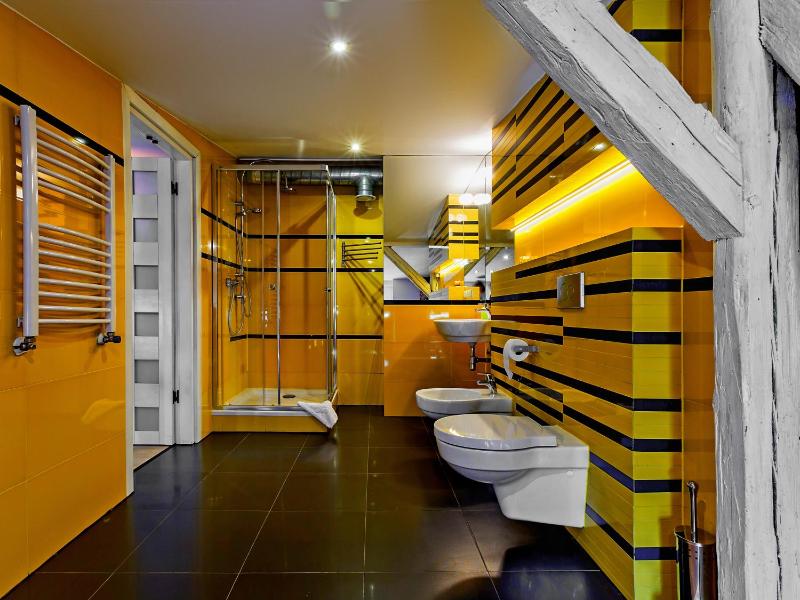 One-Bedroom Apartment (2 Adults) image 2