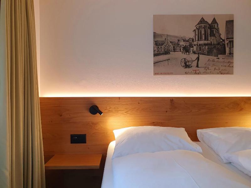 Budget Double Room image 2
