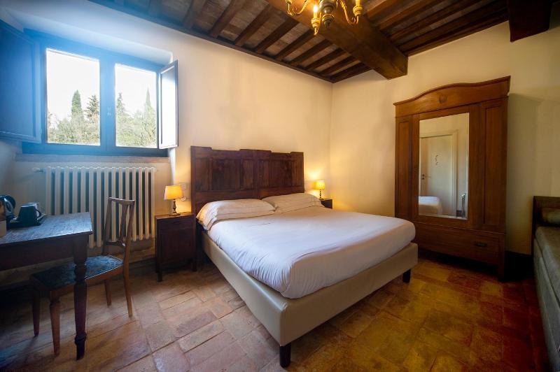 Superior Family Room image 1