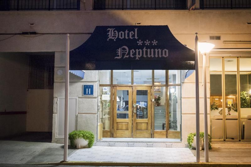 Hotel Neptuno - image 21