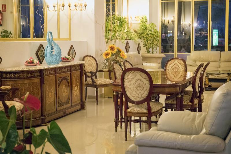 Hotel Neptuno - image 19