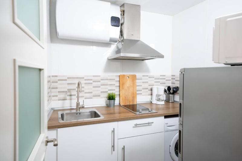 Studio Apartment image 1