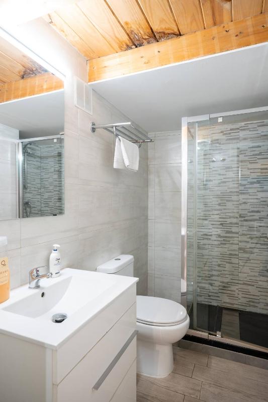 Superior Apartment image 2