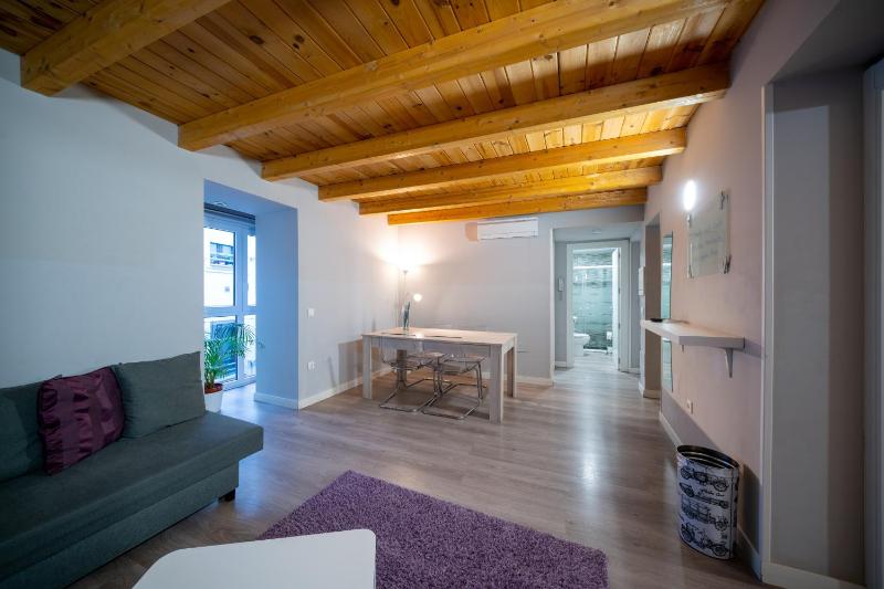 Superior Apartment image 4