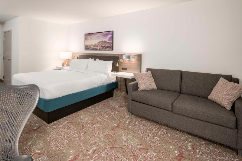 Hilton Garden Inn Scottsdale North/Perimeter Center - image 28