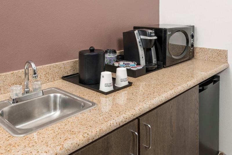 Hilton Garden Inn Scottsdale North/Perimeter Center - image 23