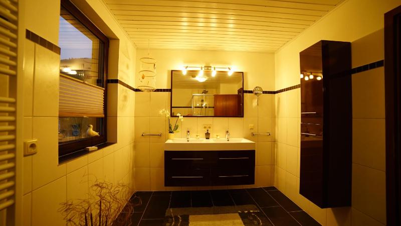 Ferienwohnung im Wald mit Kamin - image 23