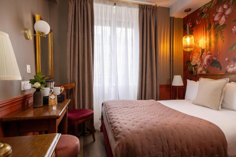 Superior Single Room image 1