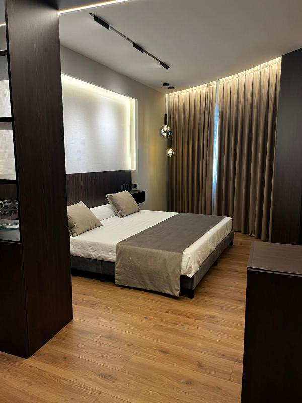 Presidential Suite image 1