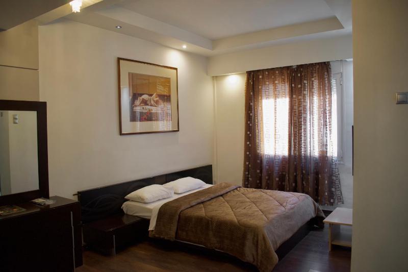 Minoa Athens Hotel - image 8