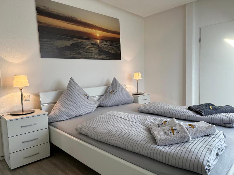 Apartment with Sea View image 2