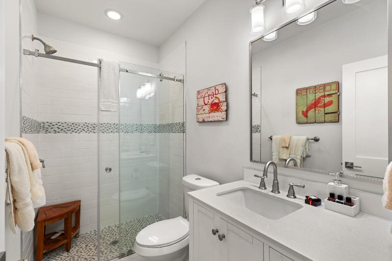 Sea Pointer Inn - Private beach house with Pool home - image 15