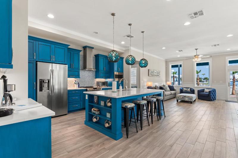 Sea Pointer Inn - Private beach house with Pool home - image 30