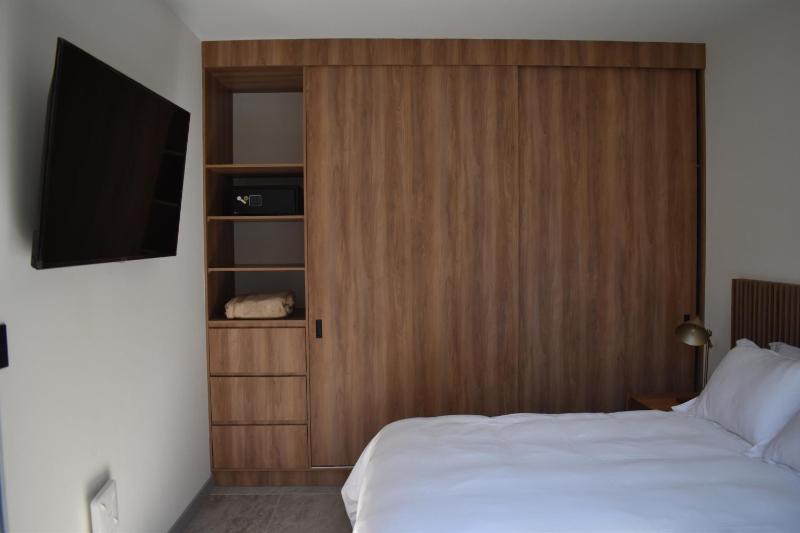 Tanat Art Apartments - image 10