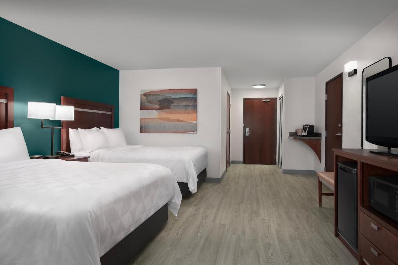 Standard Room image 4