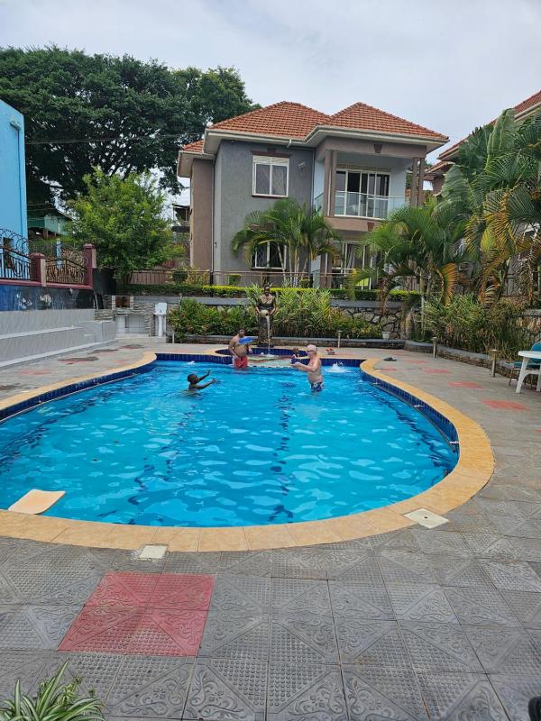 HILLS APARTMENTS - image 14