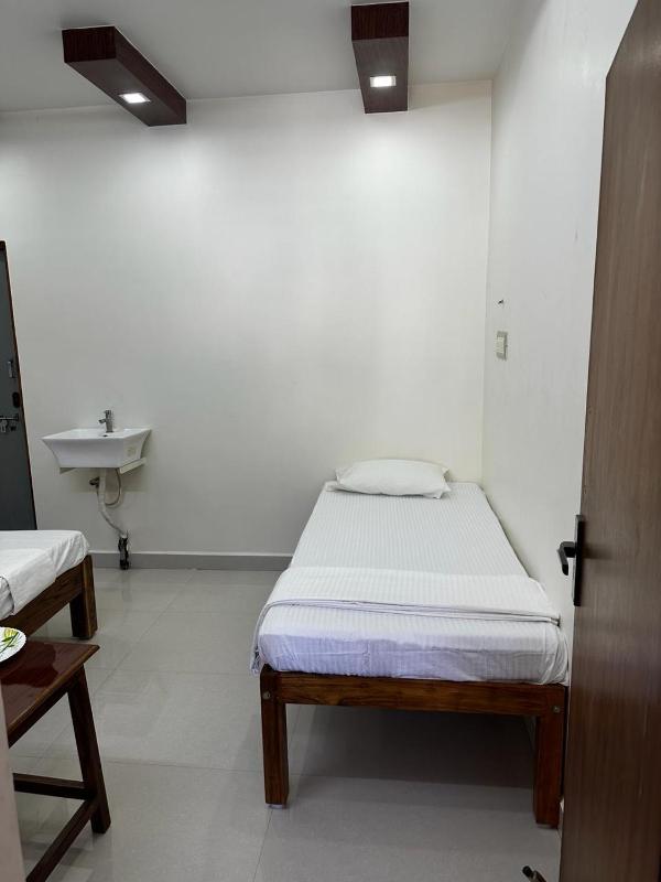 Temple View Home Stay - image 12