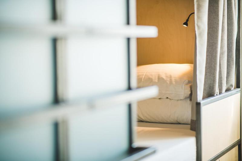 Bed in 4-Bed Mixed Dormitory Room image 3