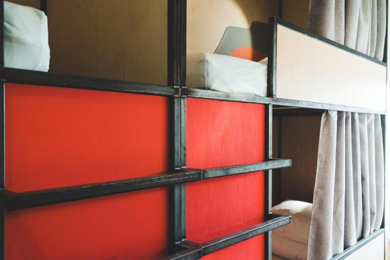 Bed in 4-Bed Mixed Dormitory Room image 4
