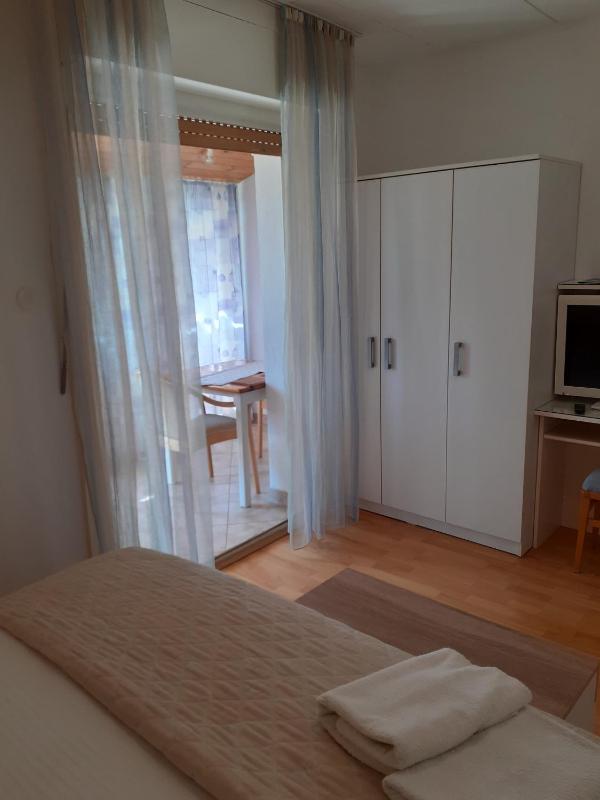 Guesthouse Apartment Božica - image 28