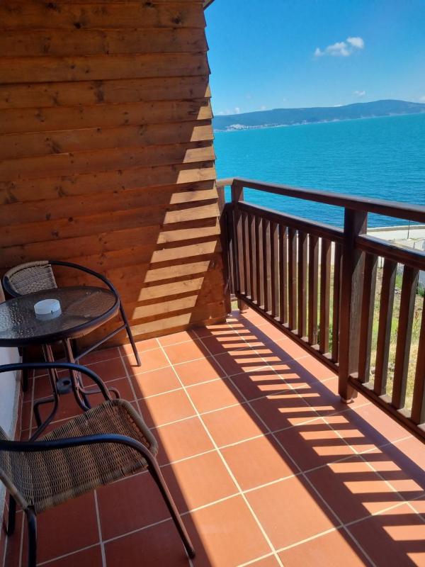 Superior One-Bedroom Apartment with Sea View image 4