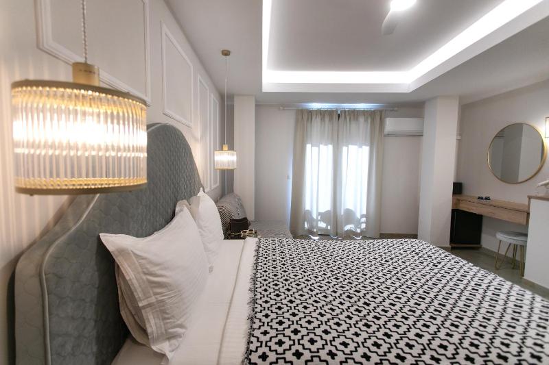 Superior Double Room image 1