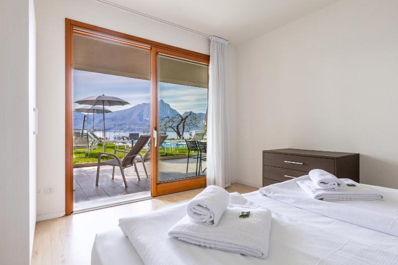 One-Bedroom Apartment image 1