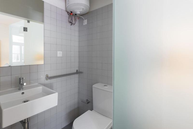 GuestReady - Costa Cabral Guesthouse - image 39