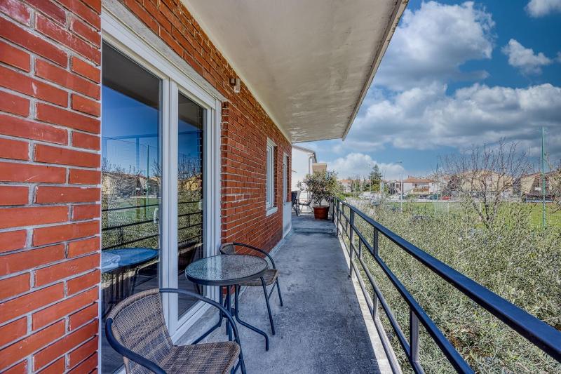 App Moela near the beach - image 10