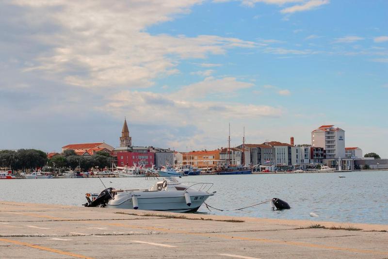 App Moela near the beach - image 5