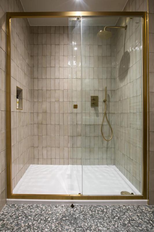 Suite image 2