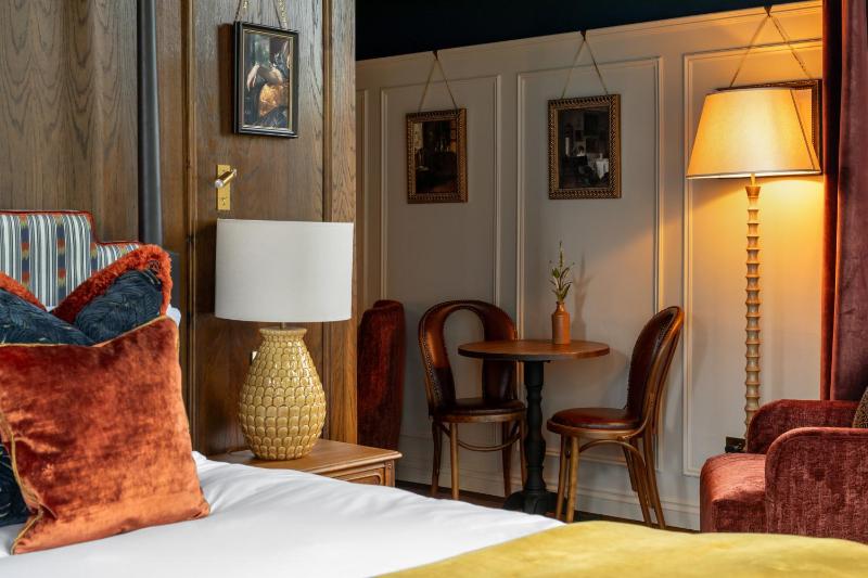 Suite image 3
