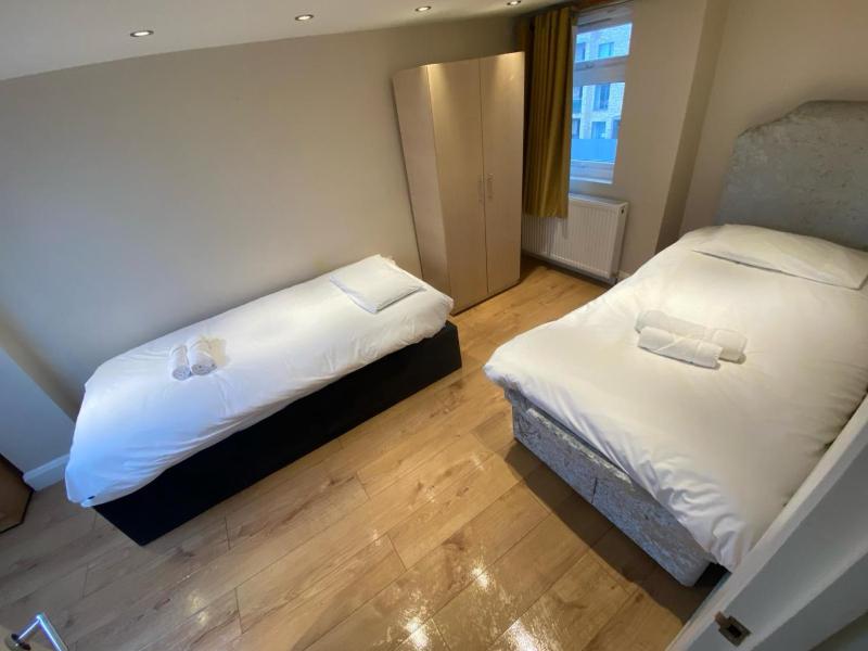 Standard Apartment image 4