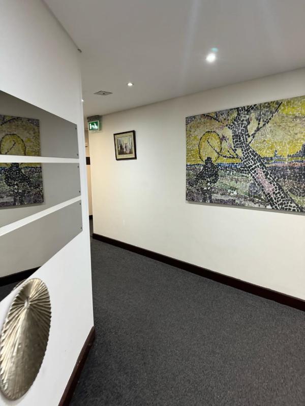 Emperor Suite image 4