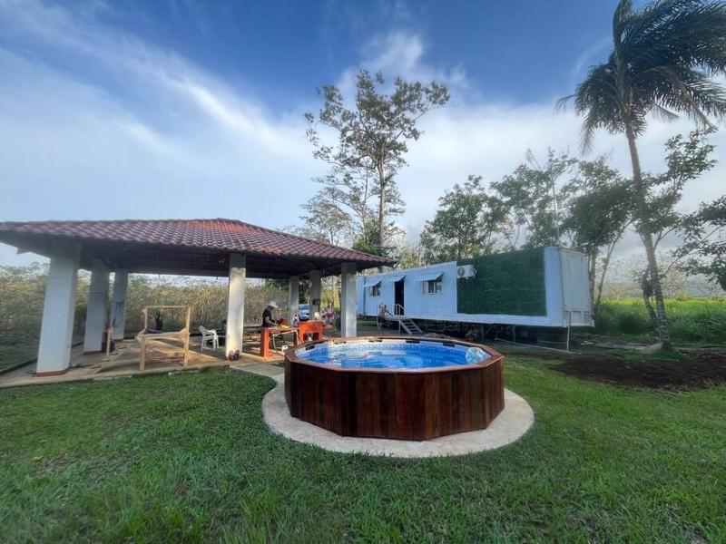 Trailer House - image 2