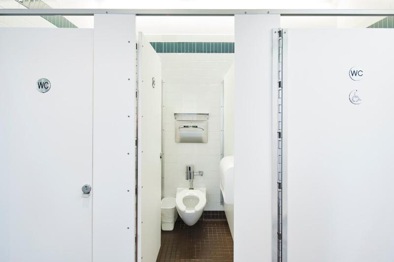 Bed in All-Gender 8-Bed Dormitory image 4