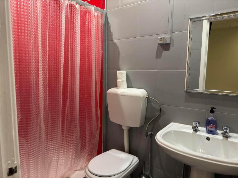 Family Room with Bathroom image 2