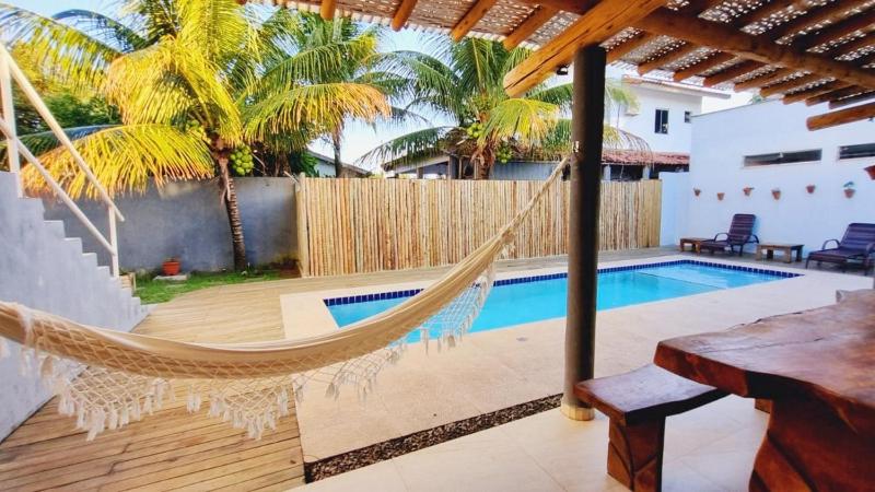 House with Pool and 4 Bedrooms in Porto Seguro - image 17